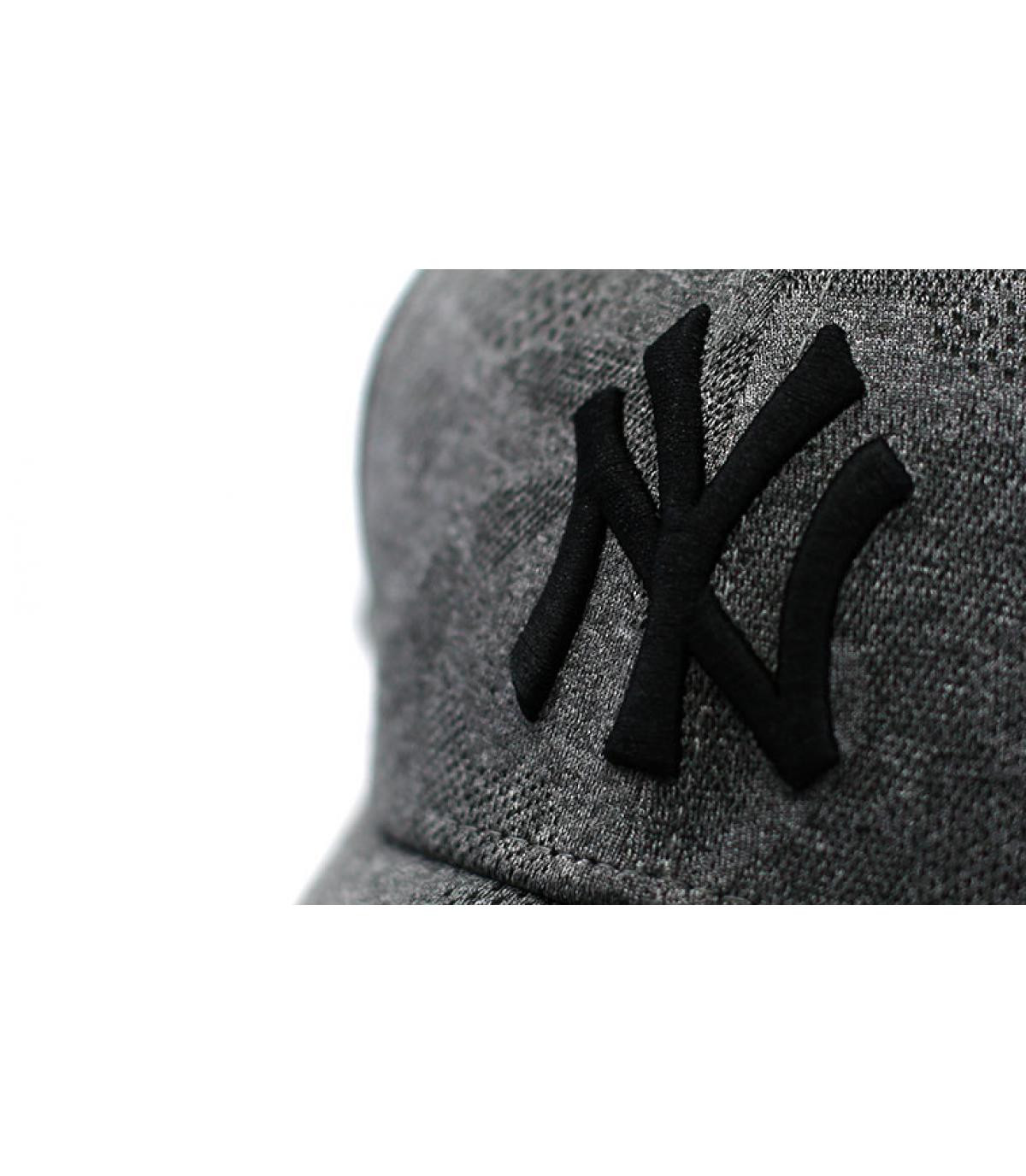 casquette NY gris chiné